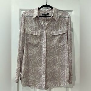Brand new White House black market blouse